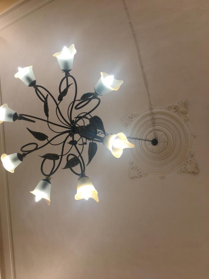 Cerere Apartment Catania Bagian luar foto